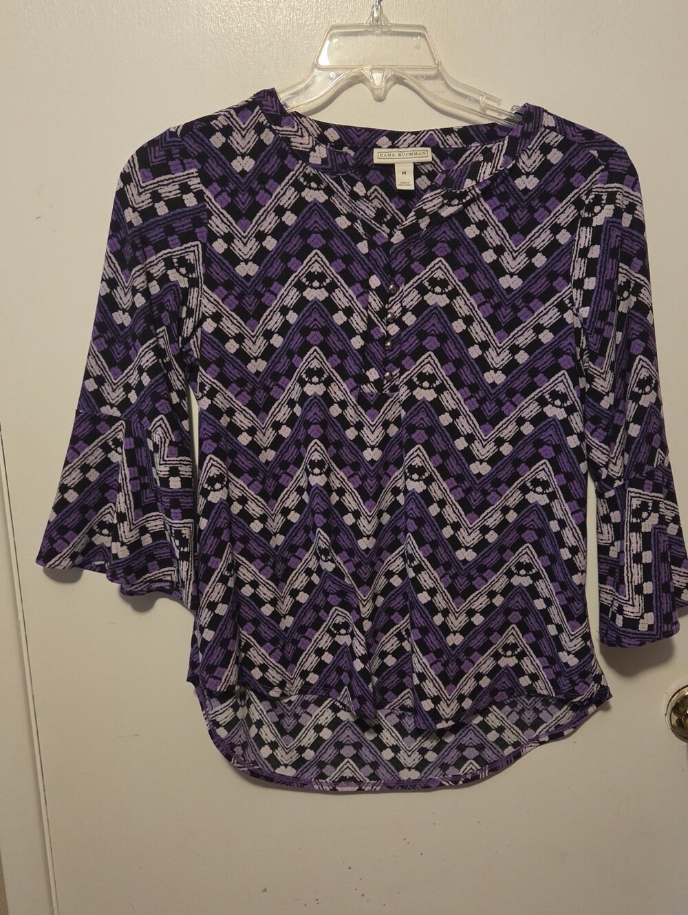Dana Buchman Purple and White Chevron Print Blouse